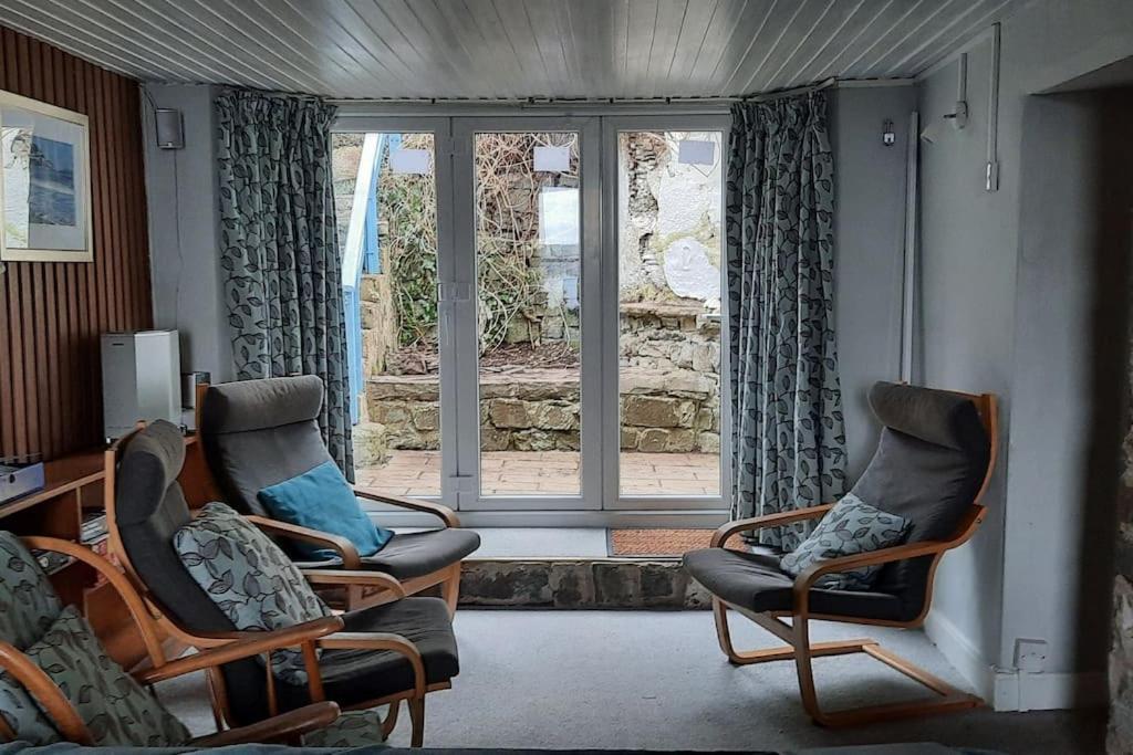 ニューキー Arvonia Sleeps 7, Sea Views, Dog Friendlyヴィラ エクステリア 写真